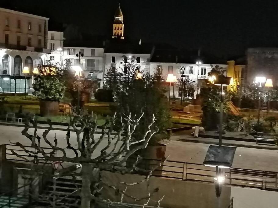 Le Bien-Etre Au Coeur De La Ville Confort & Vue Périgueux Exterior foto